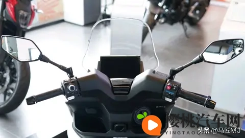 目前150平踏，好像只能推荐五羊本田NWT150！-3