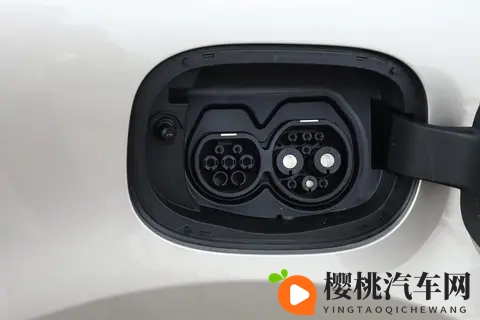 解读 2025 款长安 Lumin:5 款配置核心差异与用户适配方向-2