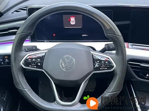 黄三色和棕三色的区别：汽车色彩大揭秘：活力黄与沉稳棕，谁才是你的菜？-2