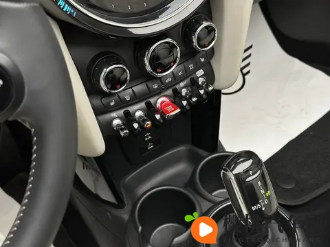 准新MINI敞篷版,20T艺术家,26万多带回家!-1