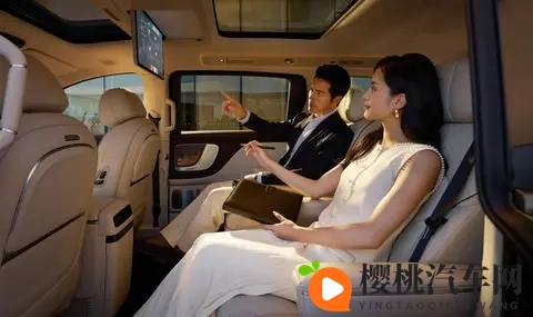 岚图梦想家登顶高端MPV销量榜首-2