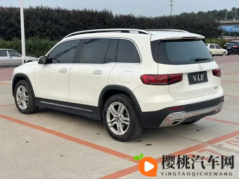 16万多拿下准新奔驰GLB,家用代步高品质之选?-3