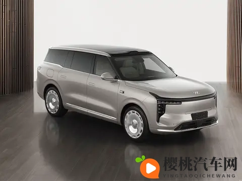 智己LS9把价格干到30万出头，给岚图泰山出了道难题-3