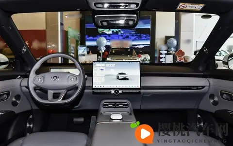 长安启源A06:续航持久,800V快充,还有冰箱-1