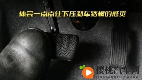 时速120爆胎:做对这3点,大大提高生还概率-3