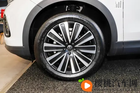 2026 款揽巡解析:5 个版本怎么分?哪些实用哪些是 “面子款”-1