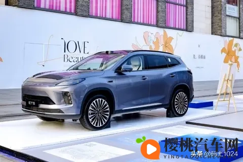 奇瑞旗下高端品牌星途即将推出全新ET5车型,11月13日开启预售-2