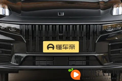 买家庭用车别着急,先看看这款,空间大,配置实用,价格实惠-2