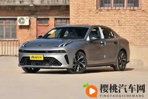 谁说便宜没好车？试驾十万出头的第三代领克03让我改观了-1
