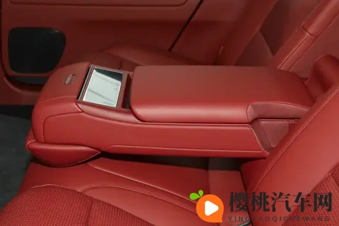 2026款阿维塔12四激光版即将预售，豪华体验再升级-1