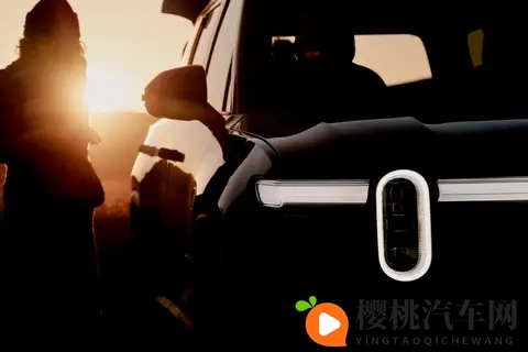 Rivian从亏损中寻路:美国造车新势力也转向AI与机器人-2