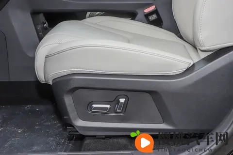 试驾捷途山海T1:全能家用SUV,买菜接娃、露营越野都能搞定-3