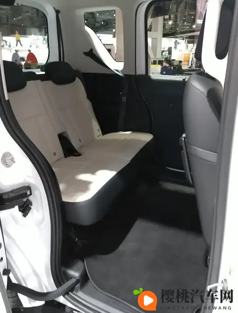 比亚迪发布K-Car车型海獭,东京车展引发“海啸式”围观-2