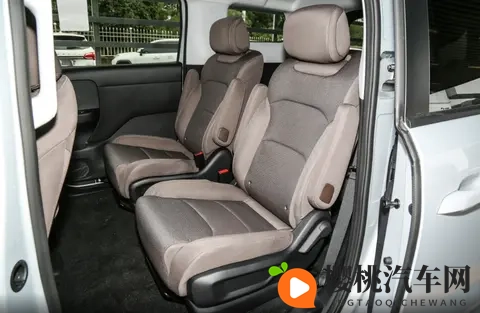 三种动力两种前脸造型，五菱星光730准备充分，势必要大火一把-1