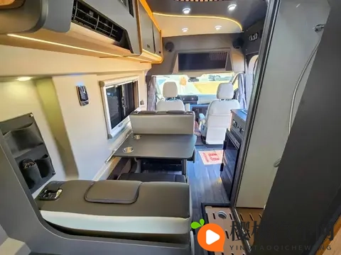 四驱狂飙家温情，11月28日亮相成都房车展，卫航燃动全场！-1