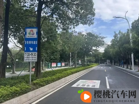 美女脱 露出奶头的软件：暴露隐私，不良软件引争议-1