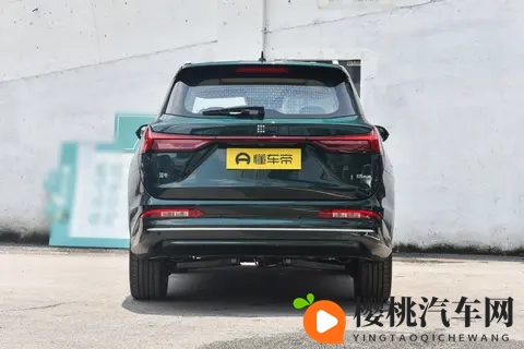 第三代蓝电E5 PLUS，230km纯电续航，四驱+露营包，香不香？-3