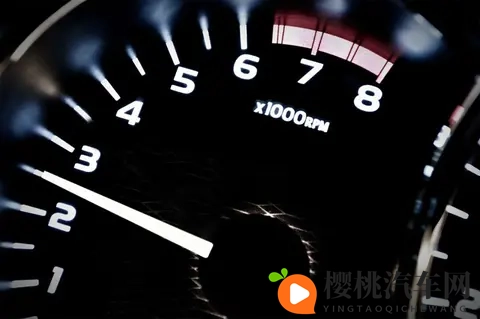 厂家说2500转热效率最高，为啥现实这么开却很费油-2