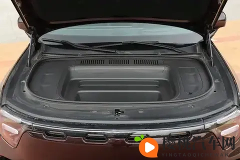 1699万元起售,49秒破百+超长续航,这款电混SUV值得一看-2