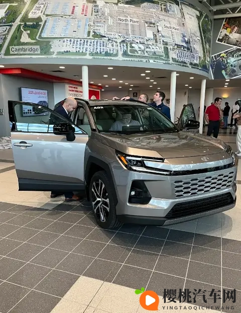 第六代RAV4全球首秀!看到外观,引起网友热议-2