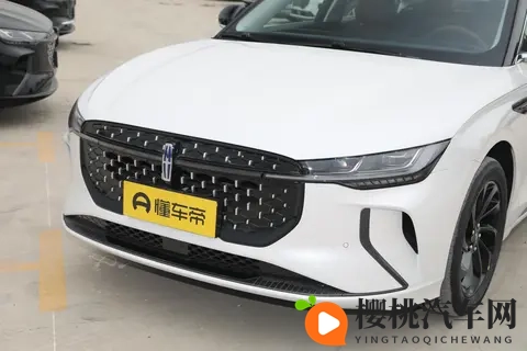 预算 25 万买豪华轿车?林肯 Z 选买推荐-3