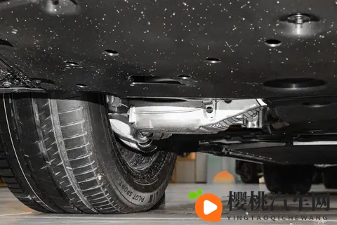 给家人的豪礼？ 来看看这款：试驾极氪009七座过道版的惊喜体验-3