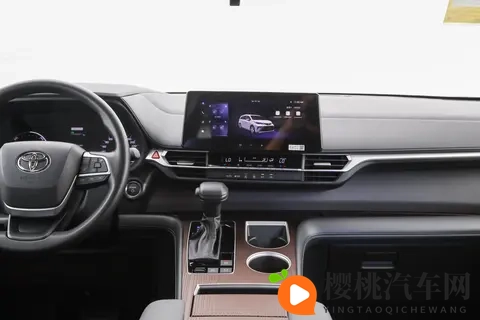 丰田格瑞维亚改款上市：混动MPV的务实选择-1