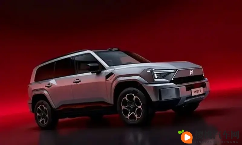 搭载华为乾崑及鸿蒙座舱 猛士M817 Hero版正式上市-1