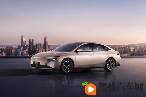 性裸交 动态:探索性裸交现象,实时动态分析-2