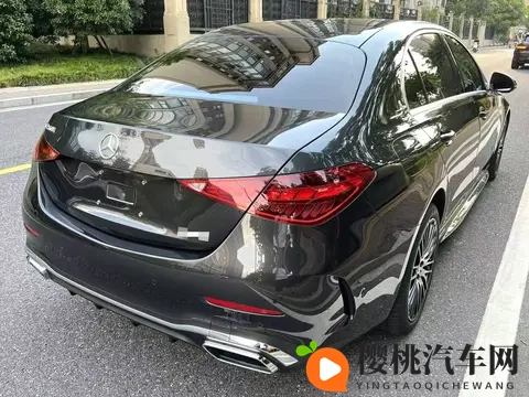 20万拿下准新奔驰C级，体验轻混运动轿跑！-1