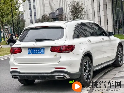 19万多拿下20款奔驰GLC，8万公里一手车况如何？-3