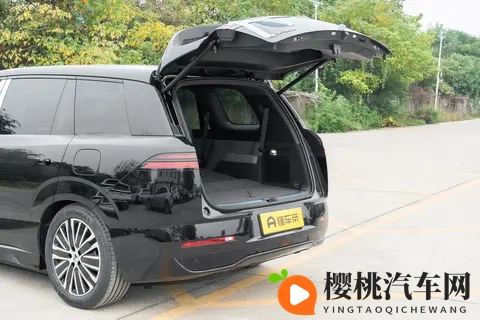 试驾腾势N8L,全系标配激光雷达,是家庭用户的诚意之选吗?-3