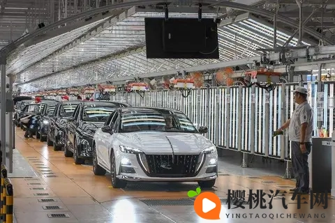 中国车在俄卖爆了,锈得快让人傻眼,车企慌了开始补课-1