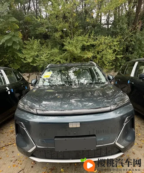 吉利星舰7大升级!200km纯电续航,这波真香?-2