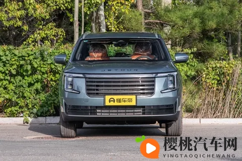 奇瑞放大招了!全系大五座或舒享大七座,全家出游不局促,这车香-3