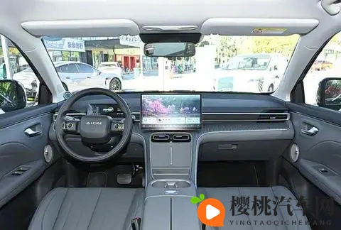 火影18+變態版：汽车新宠亮相：颠覆传统，速度与激情并存-3