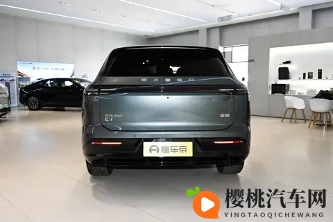 豪华SUV该选性能还是选舒适?2025款星纪元ET给出了答案-3