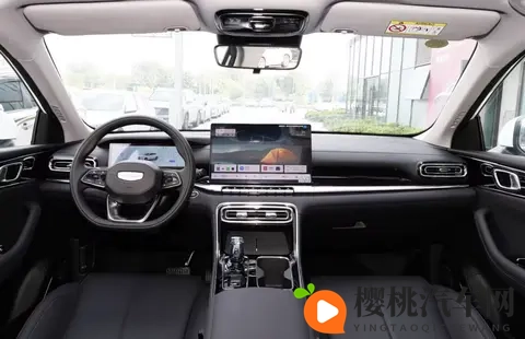 全新一代吉利帝豪预售,689万起,比原来更智能化了-2