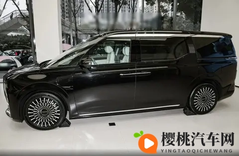 给家人的豪礼？ 来看看这款：试驾极氪009七座过道版的惊喜体验-2