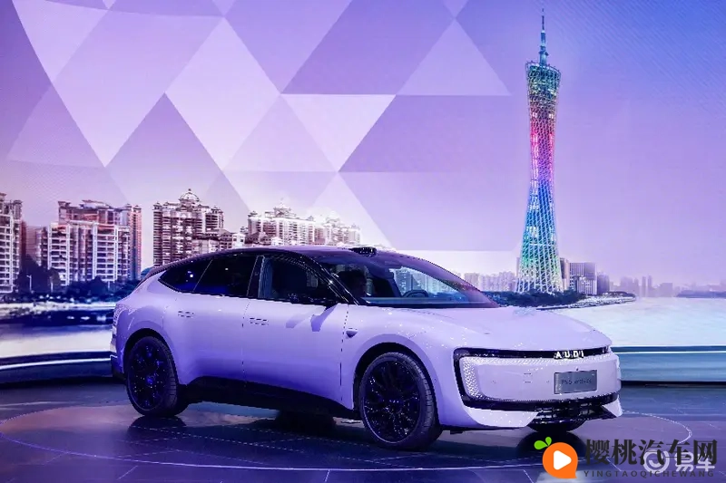 油电双箭齐发!奥迪E5新车型+E SUV概念车首秀-1