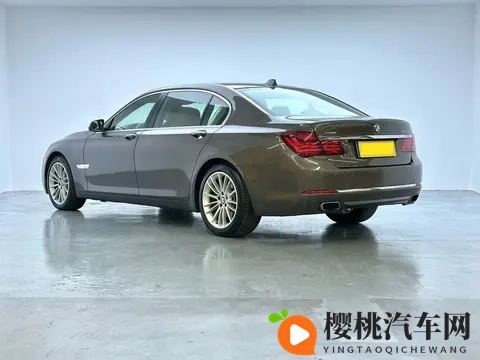 十年宝马7系,15万体验陆地公务舱-2