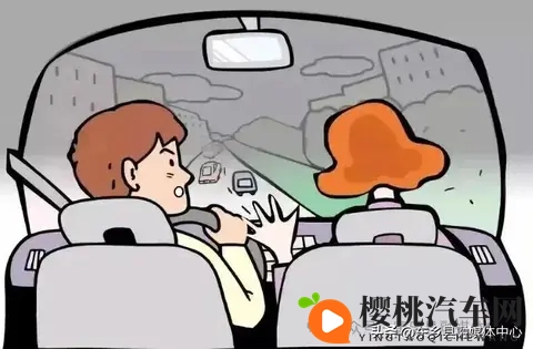 大雾天气如何安全驾驶？这份雾天行车秘籍请收好-1