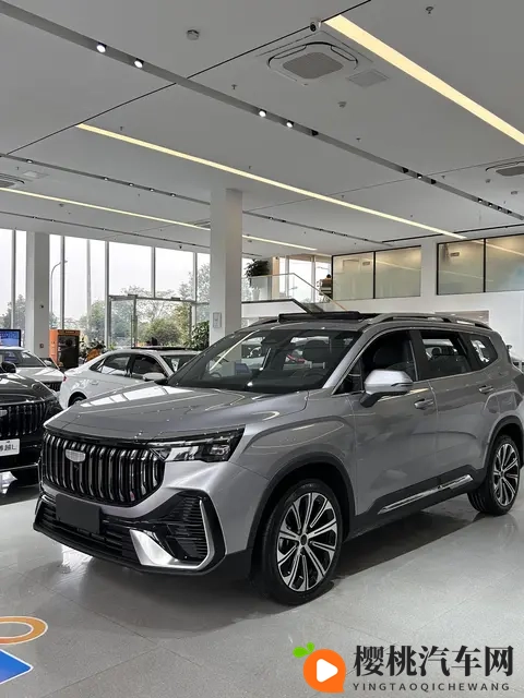 气场十足!第三代吉利豪越L到店实拍,外观升级,新增15T动力-1