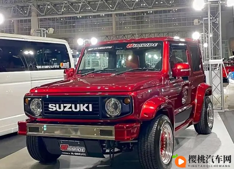 被教官按在寝室狂c到腿软：全新SUV狂野驾驭，体验极致快感-1