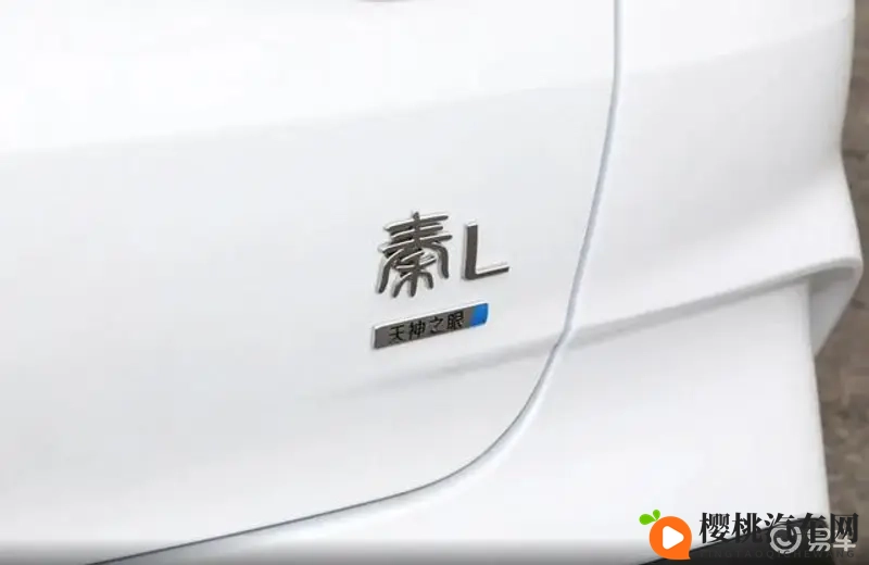 99热色:探寻潮流,尽享百变色彩盛宴-1