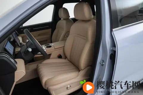 15万级中型SUV怎么选？山海L7 PLUS带你开启更多生活可能-3