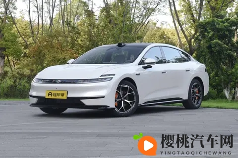 预售1199万元起,800V平台+全铝悬架,长安启源A06实力如何?-1