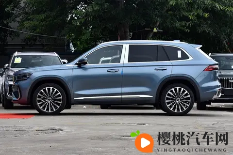 15万级燃油SUV，吉利星越L凭什么卖爆了？-3