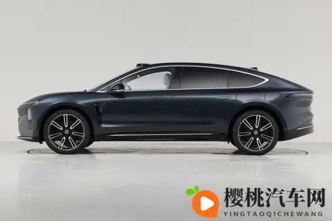 蔚来ET9适合家用吗？不只是行政车，更是全能奶爸车-3