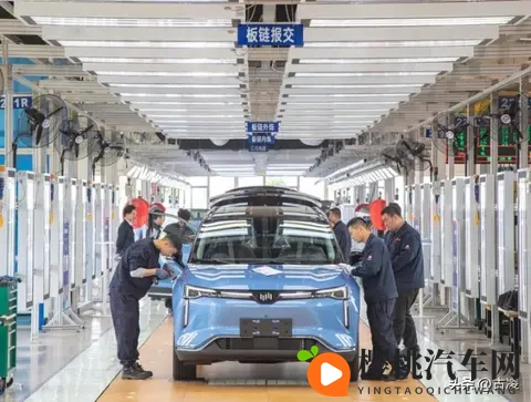 许家印第二!又一位“大佬”跑路,花空几百亿,李斌还能挺住吗?-2